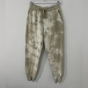 JONATHAN SIMKHAI STANDARD
Cropped Cotton Tie-Dye Joggers Size L